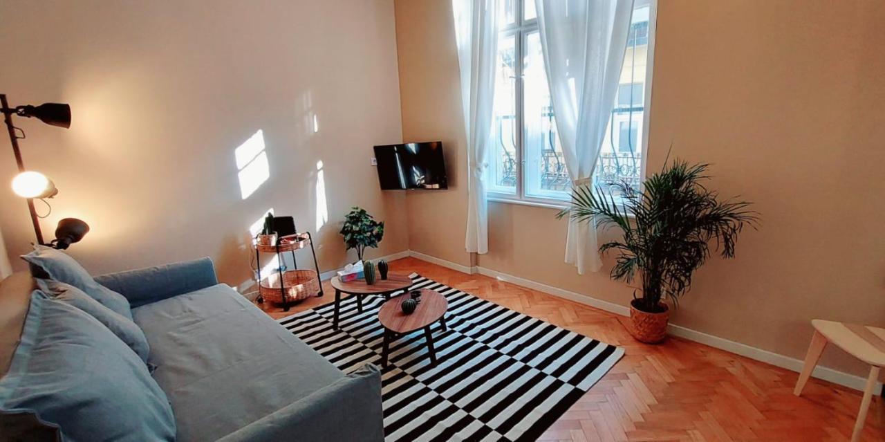 A+ Budapest Downtown Apartments Akacfa 外观 照片